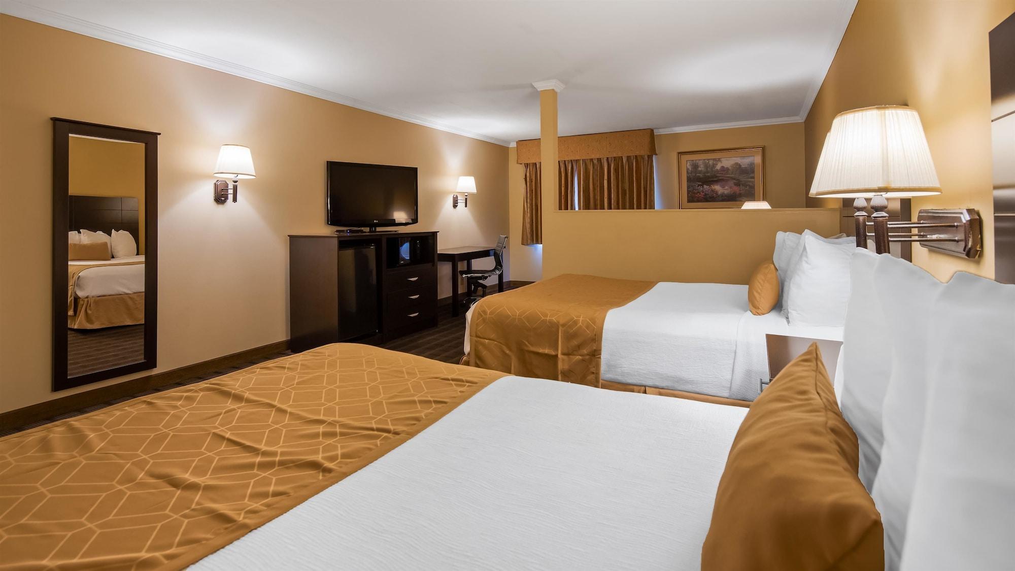 Best Western Inn & Suites Онтарио Екстериор снимка